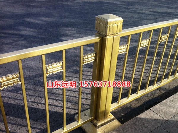 交通护栏隔离栏