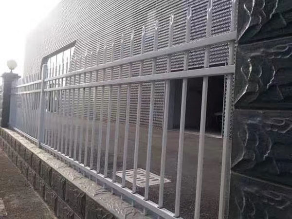 锌钢护栏生产厂家