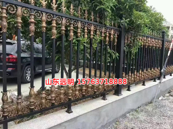 知名锌钢护栏供应