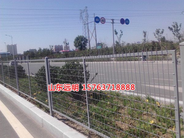 框架围栏网安装